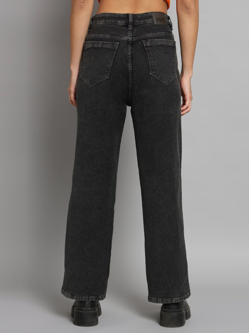 Women's contrast patched denim jeans